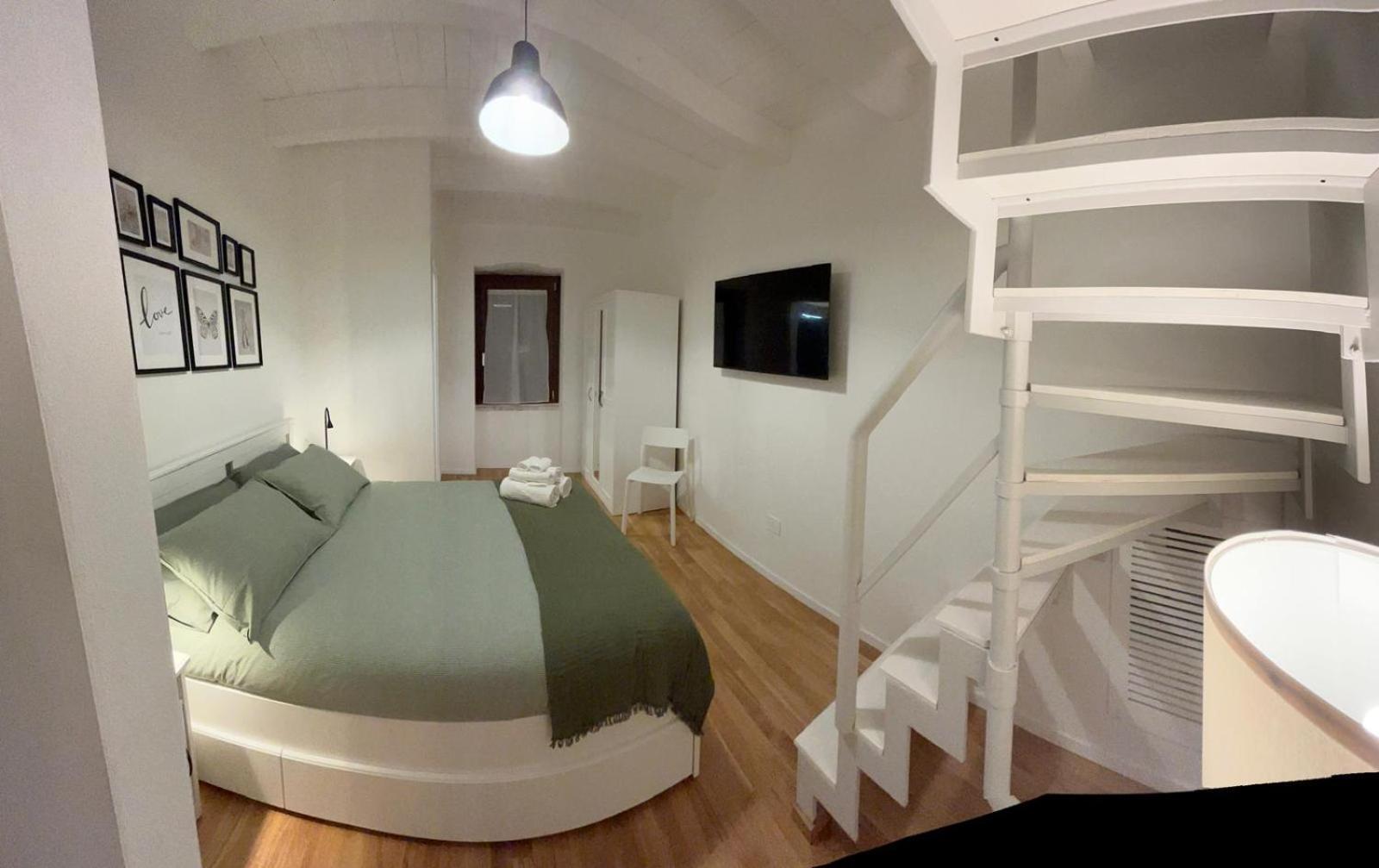 Triple Room Terrace