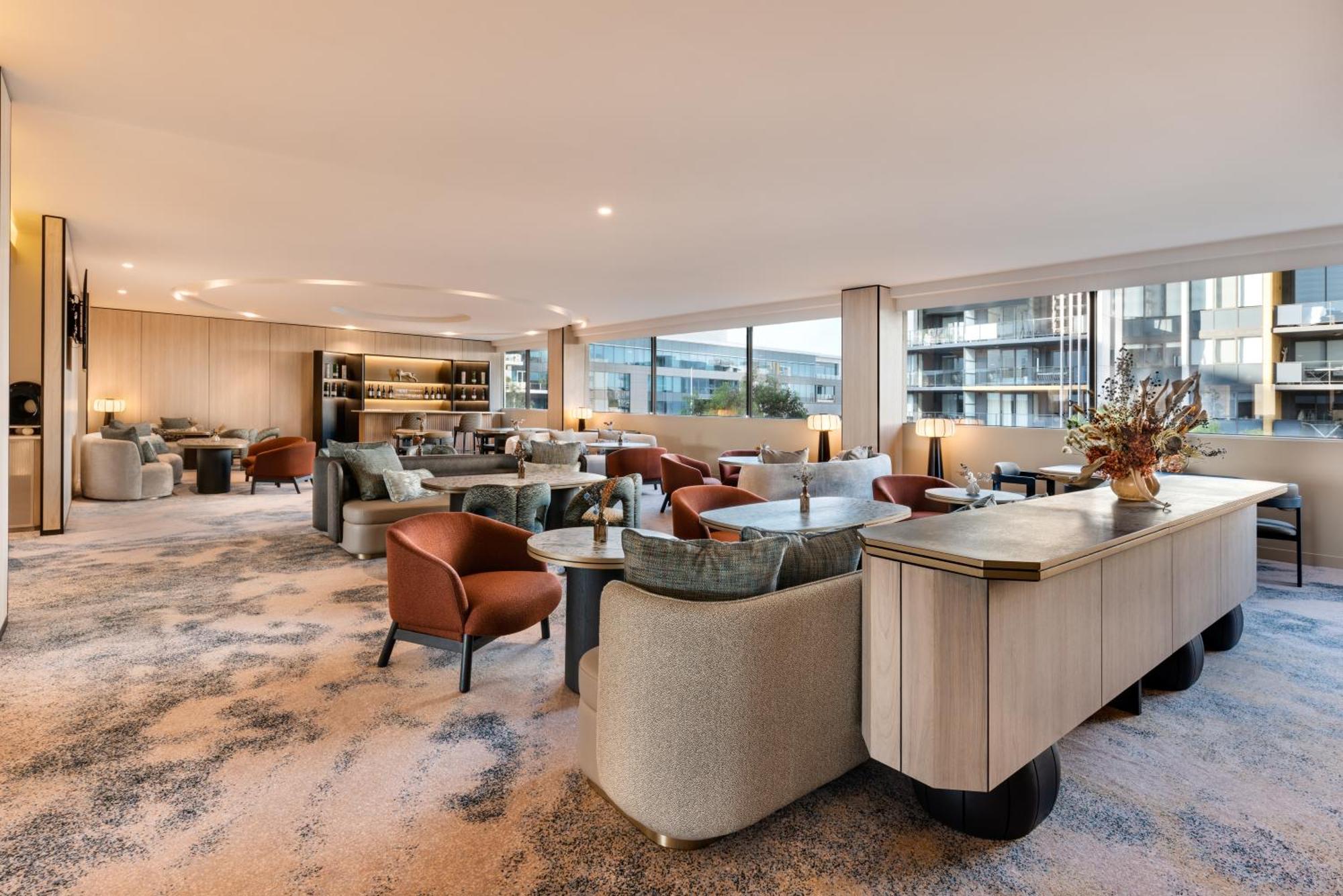 Pacific Club Room