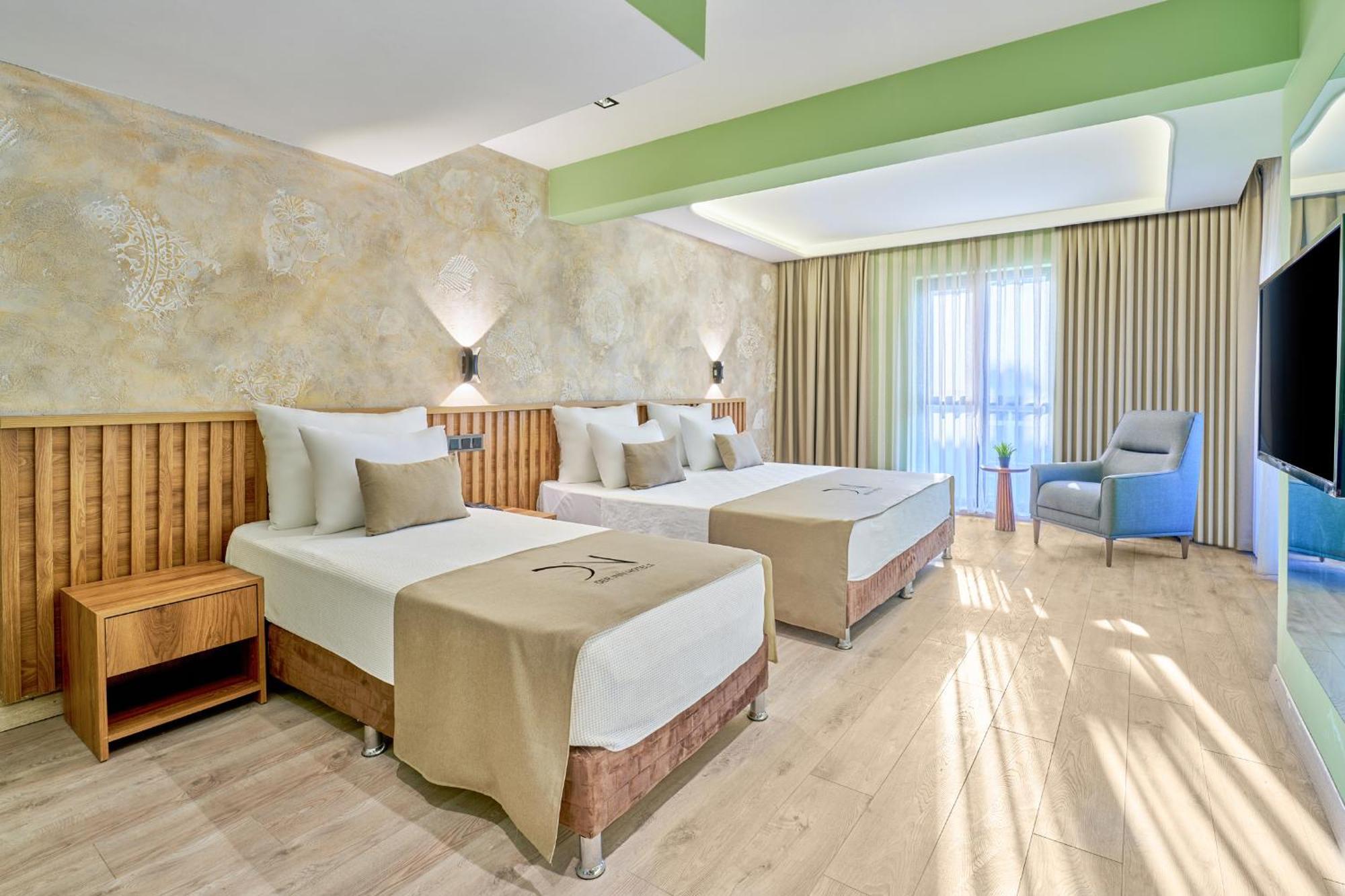 Superior Triple Room