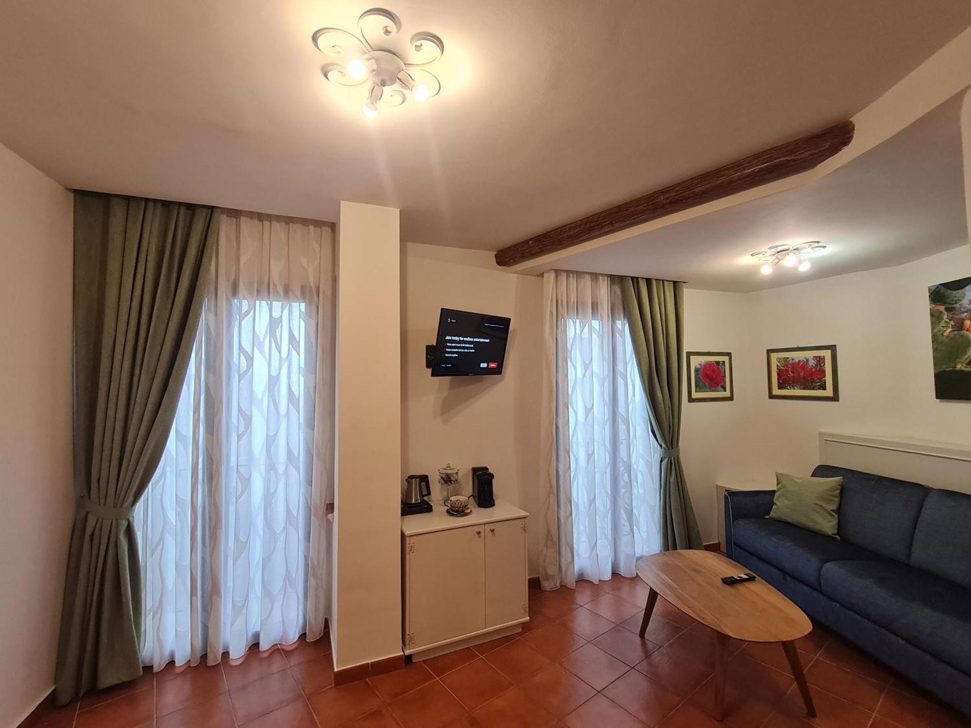 Superior King Room
