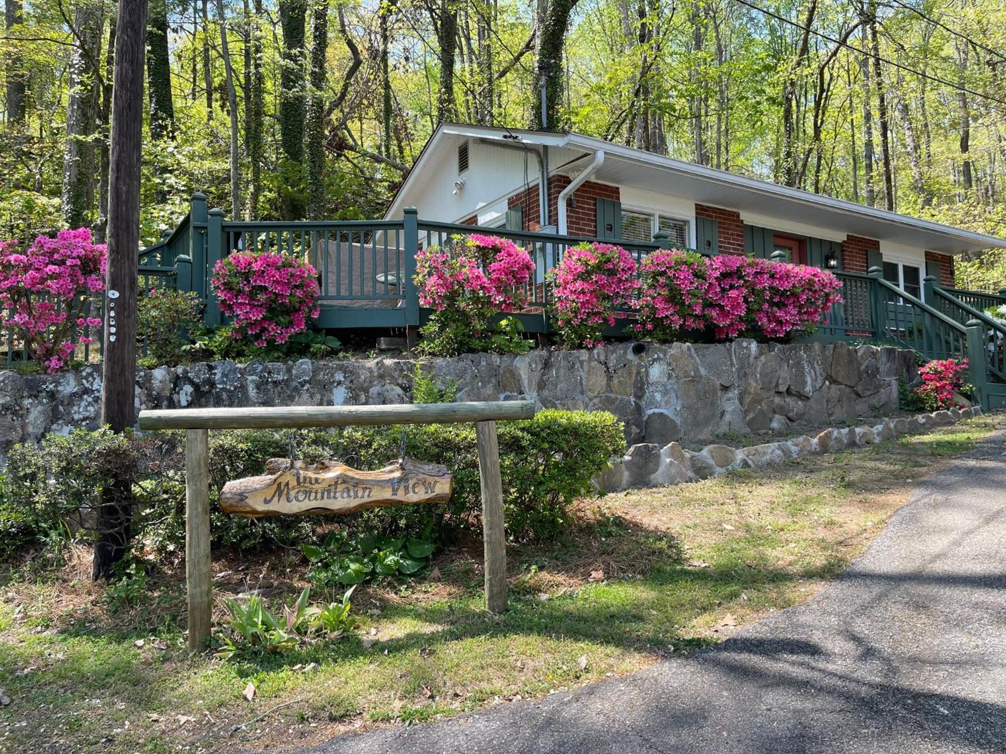 Two-Bedroom Cottage Garden View