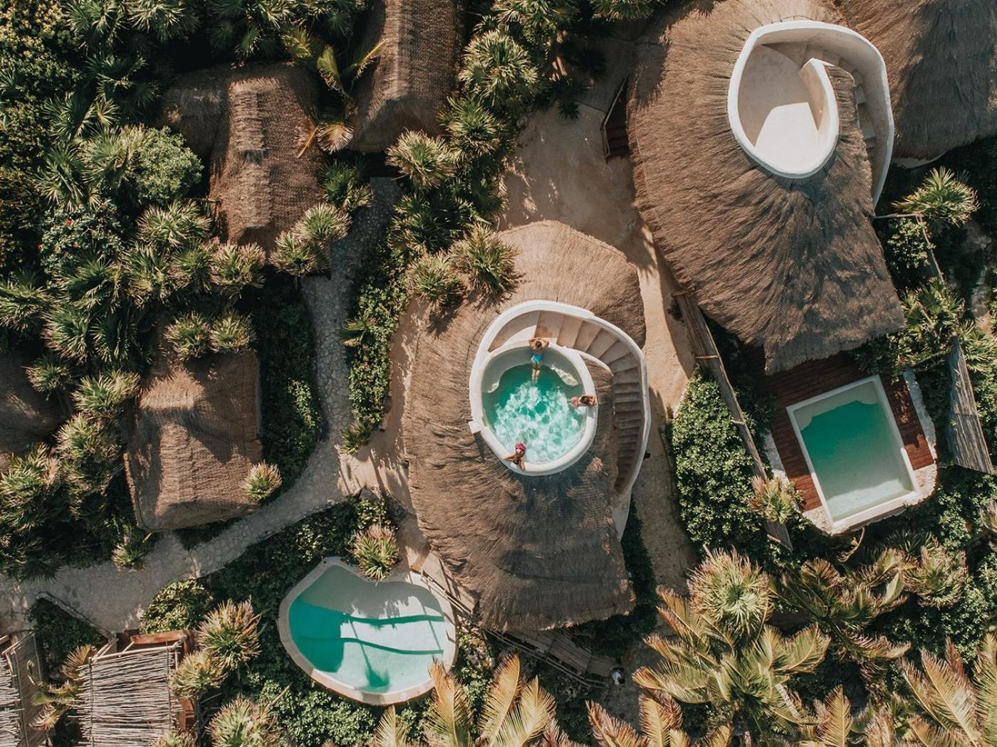 Deluxe Double or Twin Room Pool View