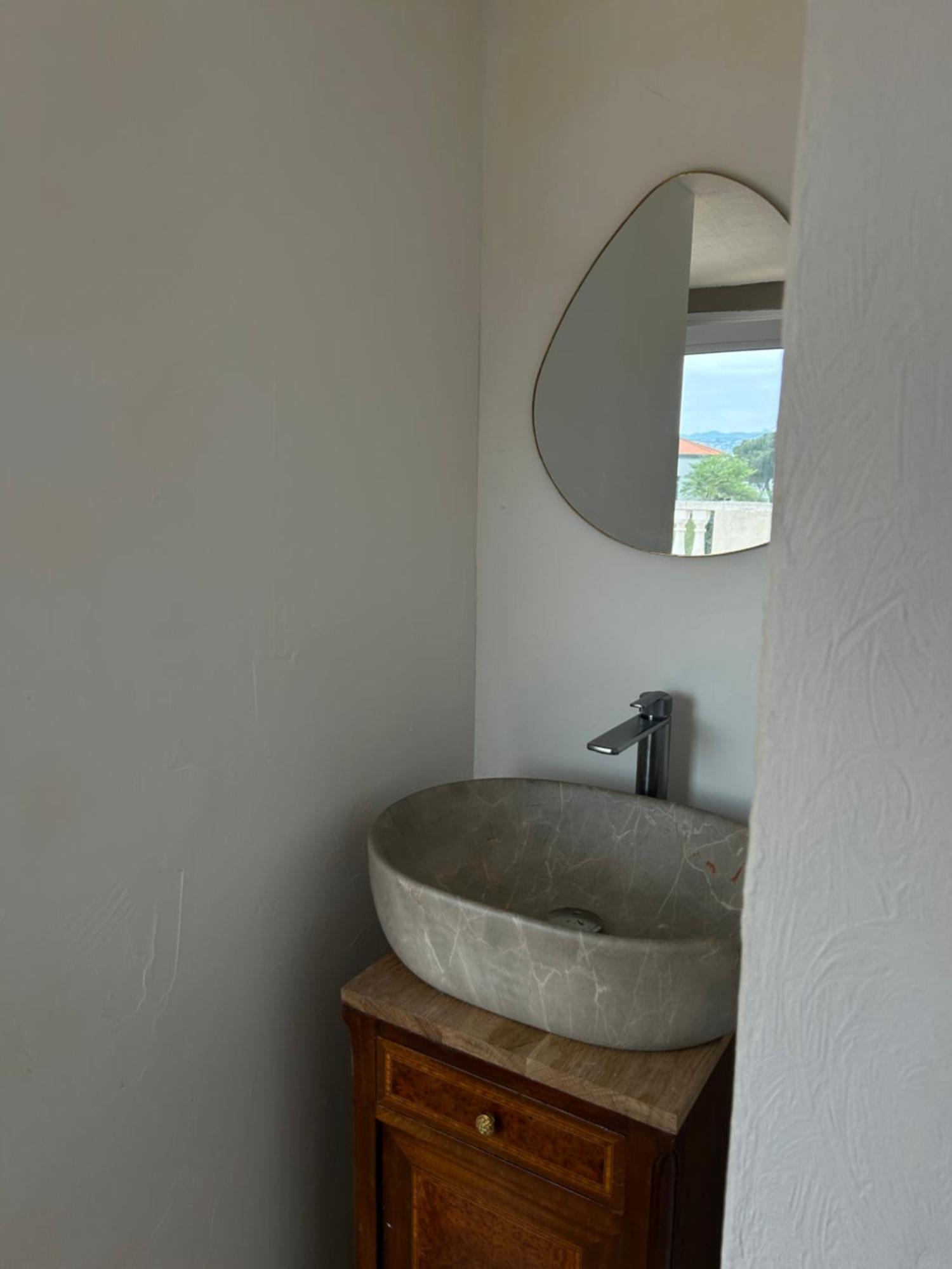 Queen Room Sea View