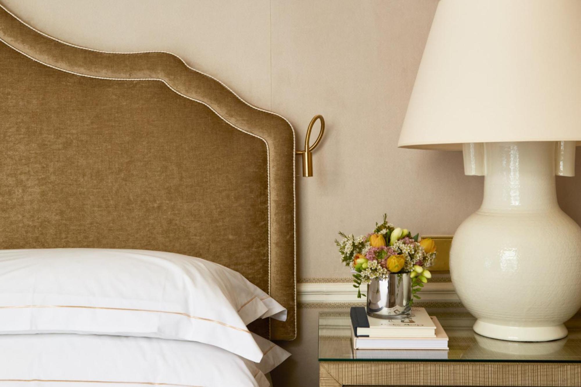 Victoria & Albert Suite