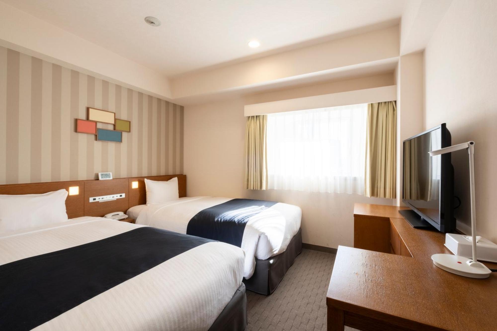 Twin Room - Non-Smoking,1670706244:JPEG