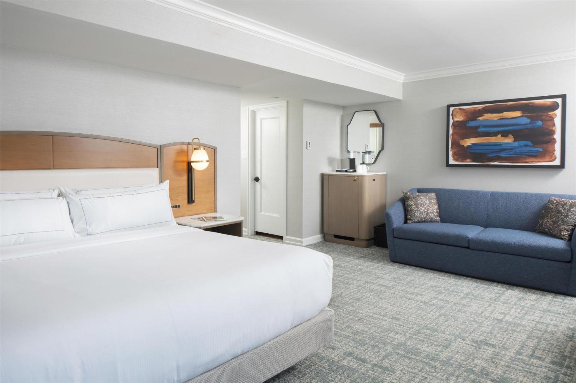 Superior King Room