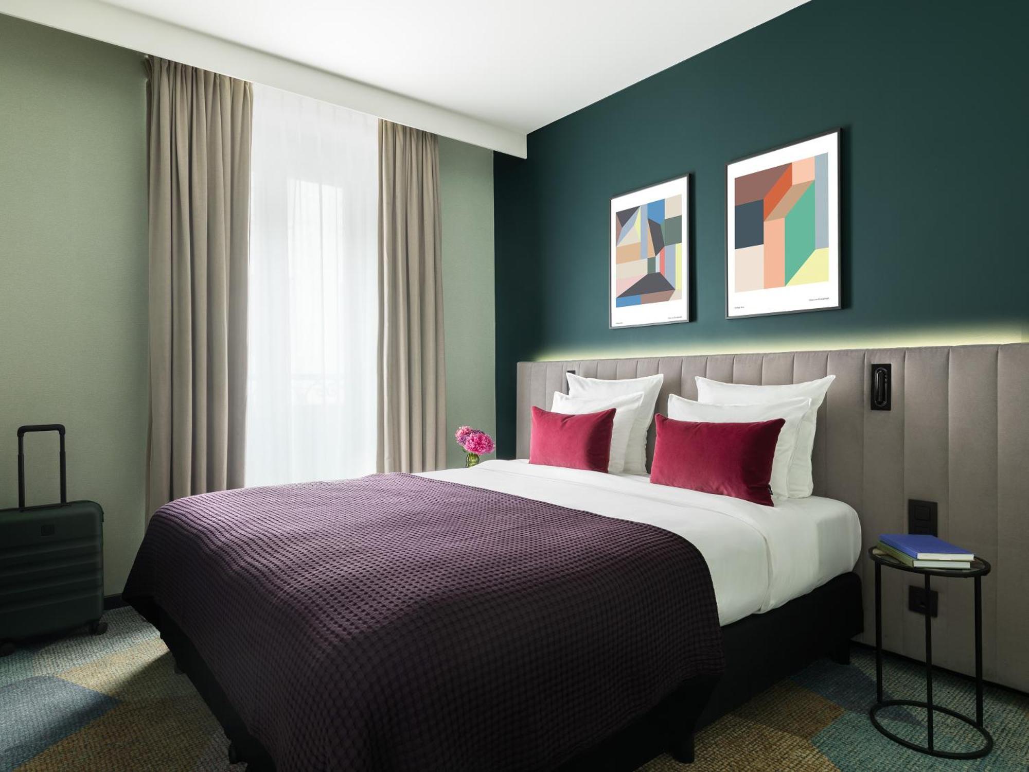 Medium Room - Accessible