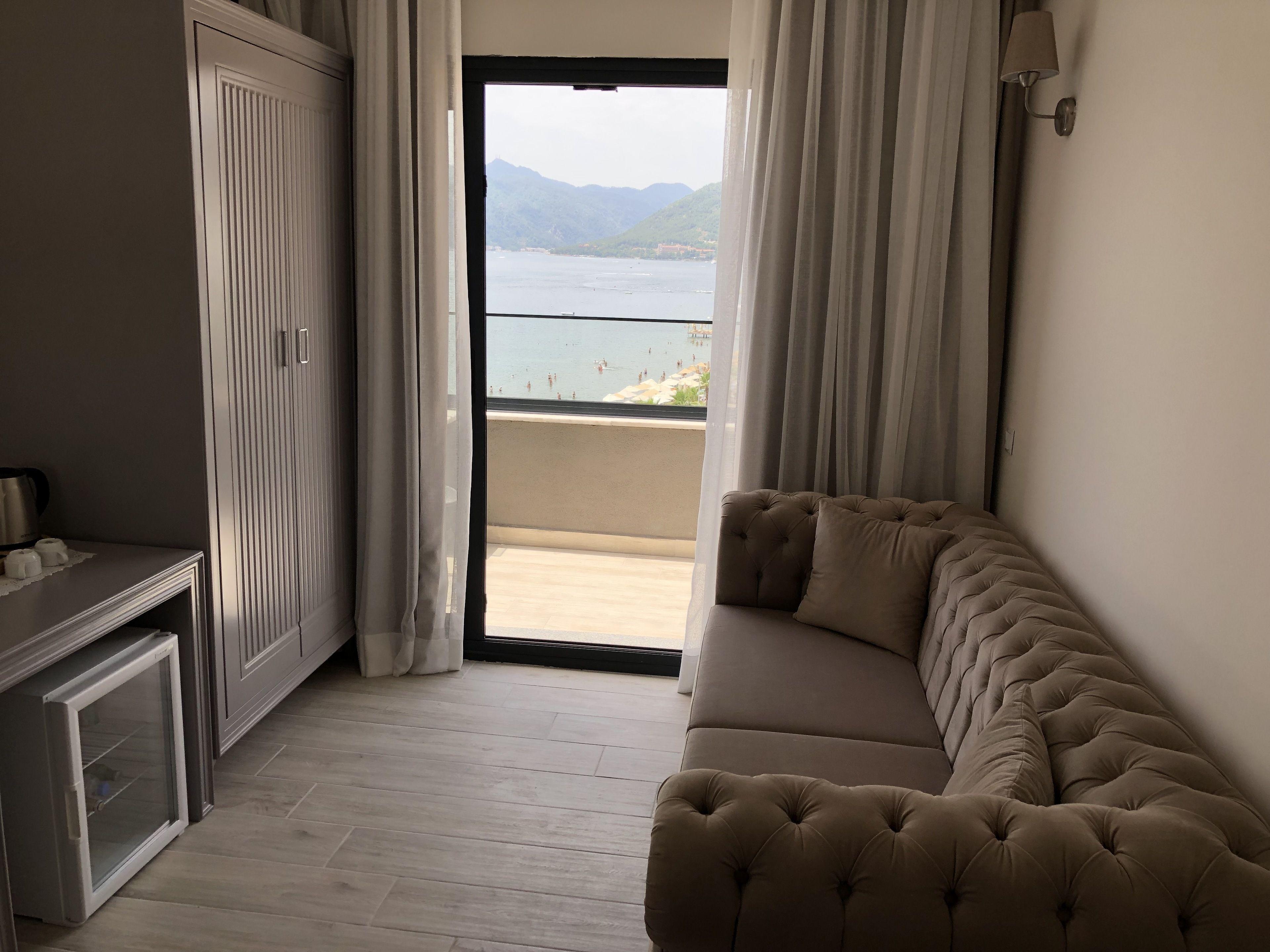 Deluxe Suite Sea View
