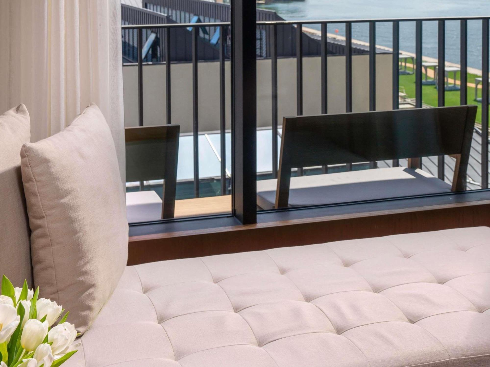 Premium Suite mit 1 Schlafzimmer und Meerblick – Zugang zu Nickelodeon Play