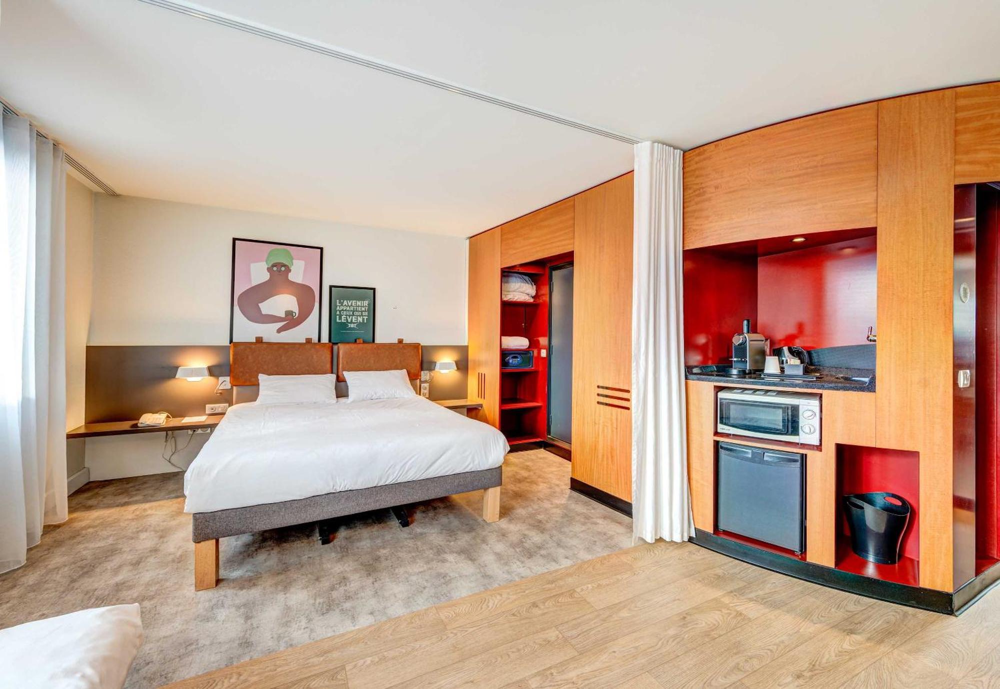 Quarto Duplo