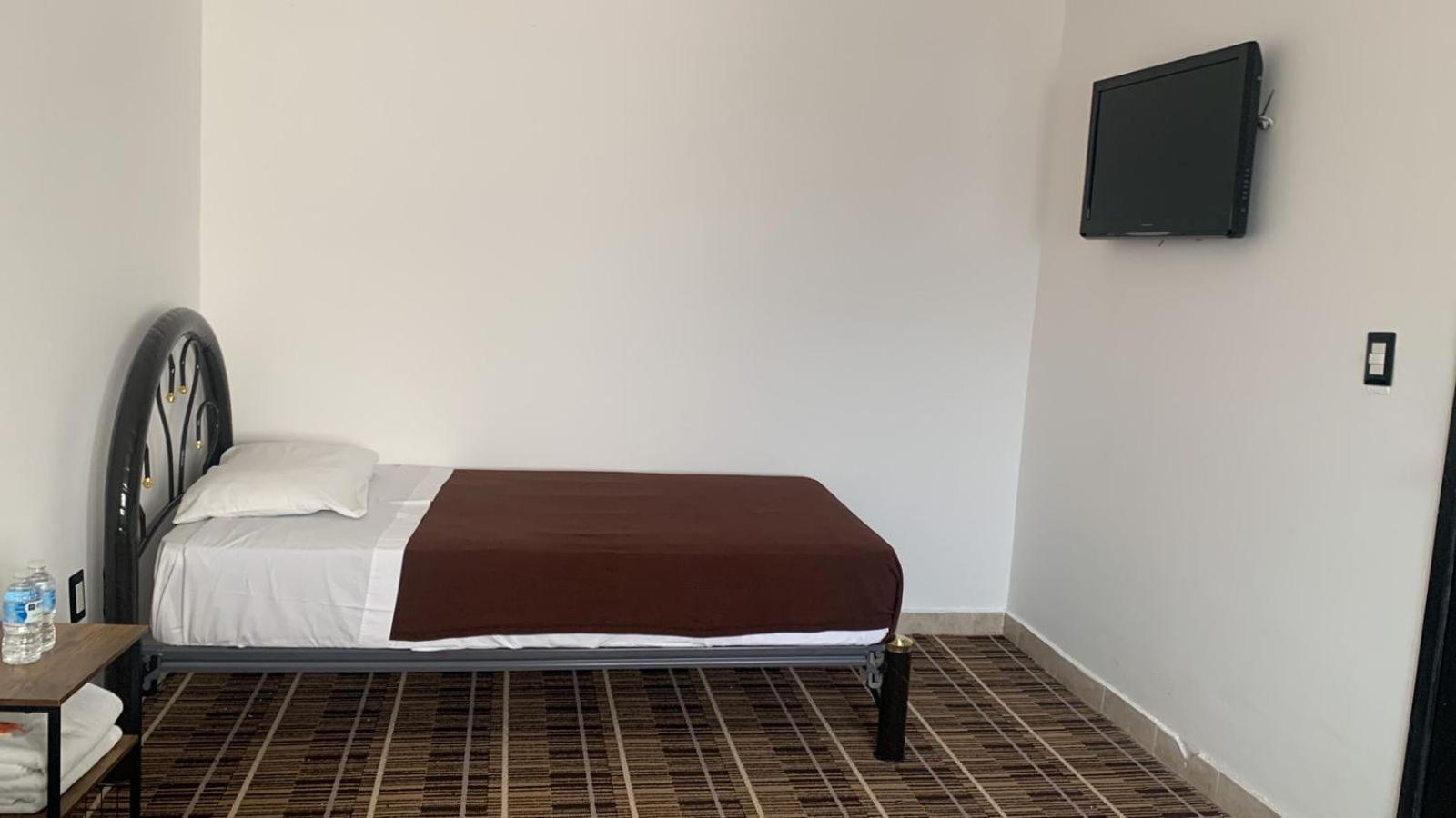 Twin Room with Shared Bathroom