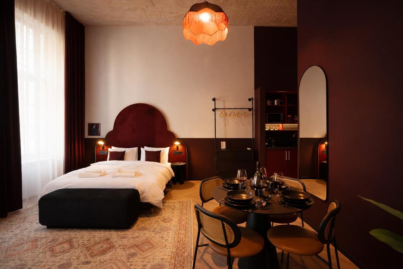 Two Rooms Apartment,1758272683:JPEG