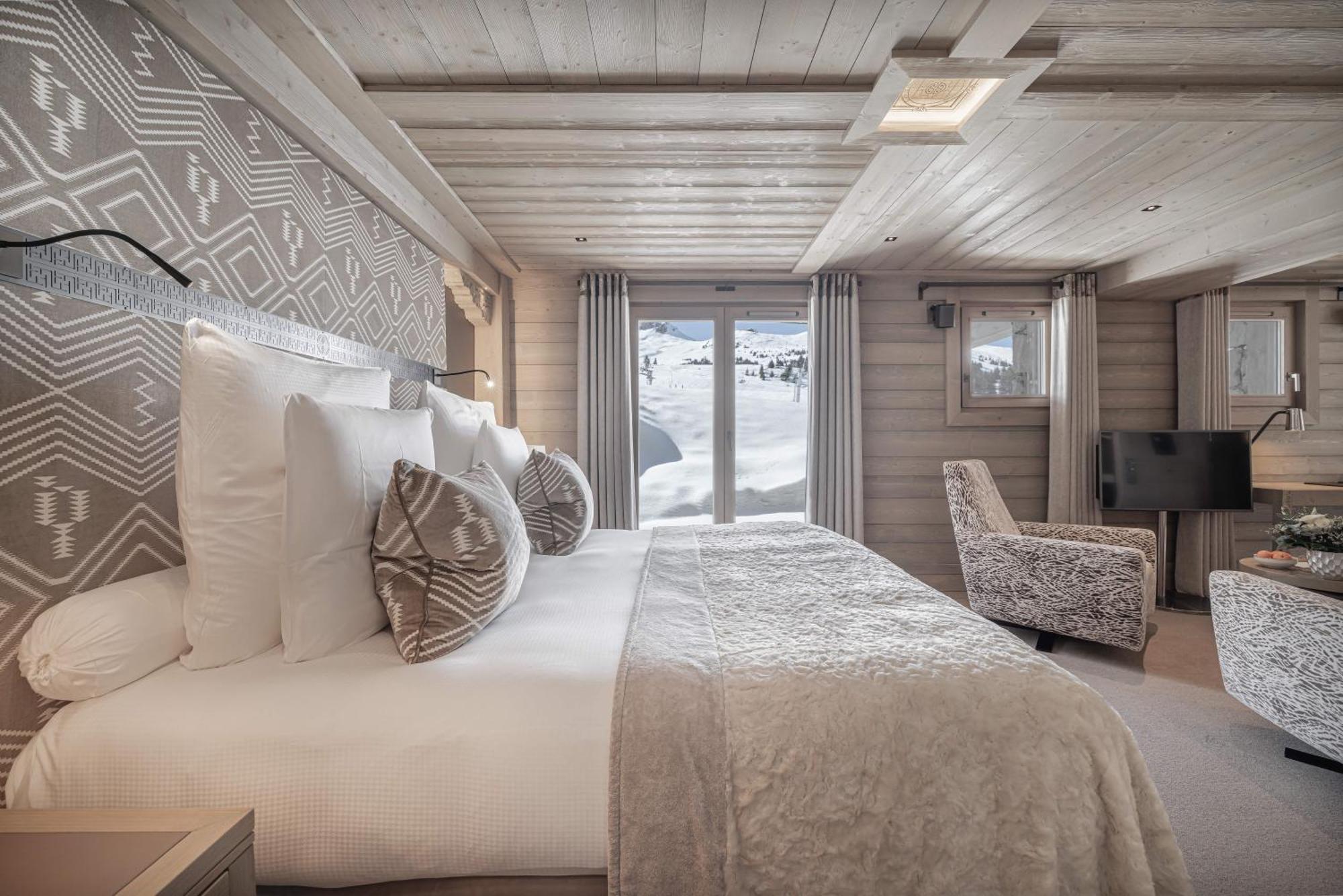 Quarto Deluxe com Cama de Casal ou 2 de Solteiro