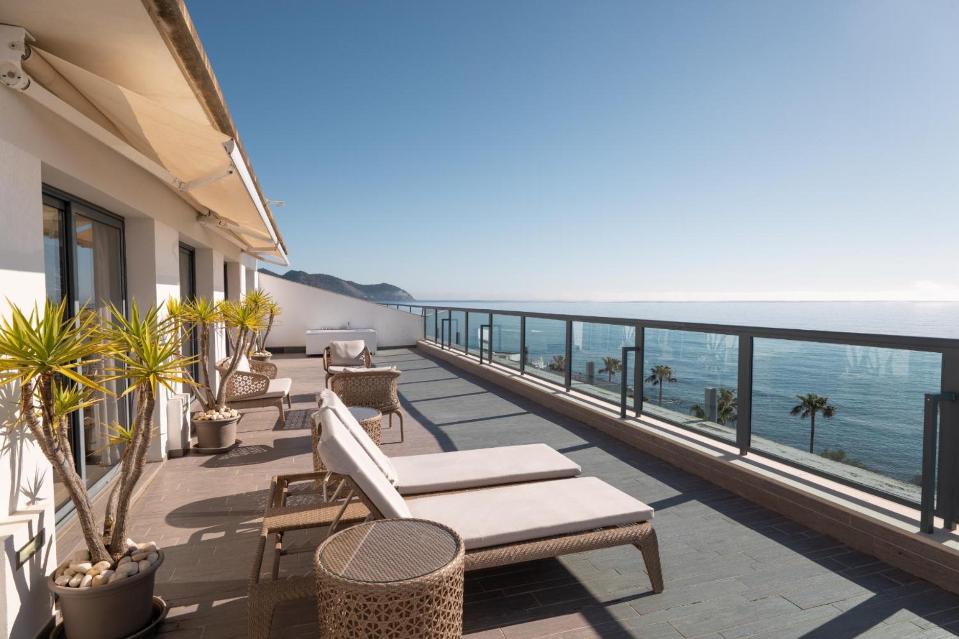 Suite Deluxe con Vista Mare