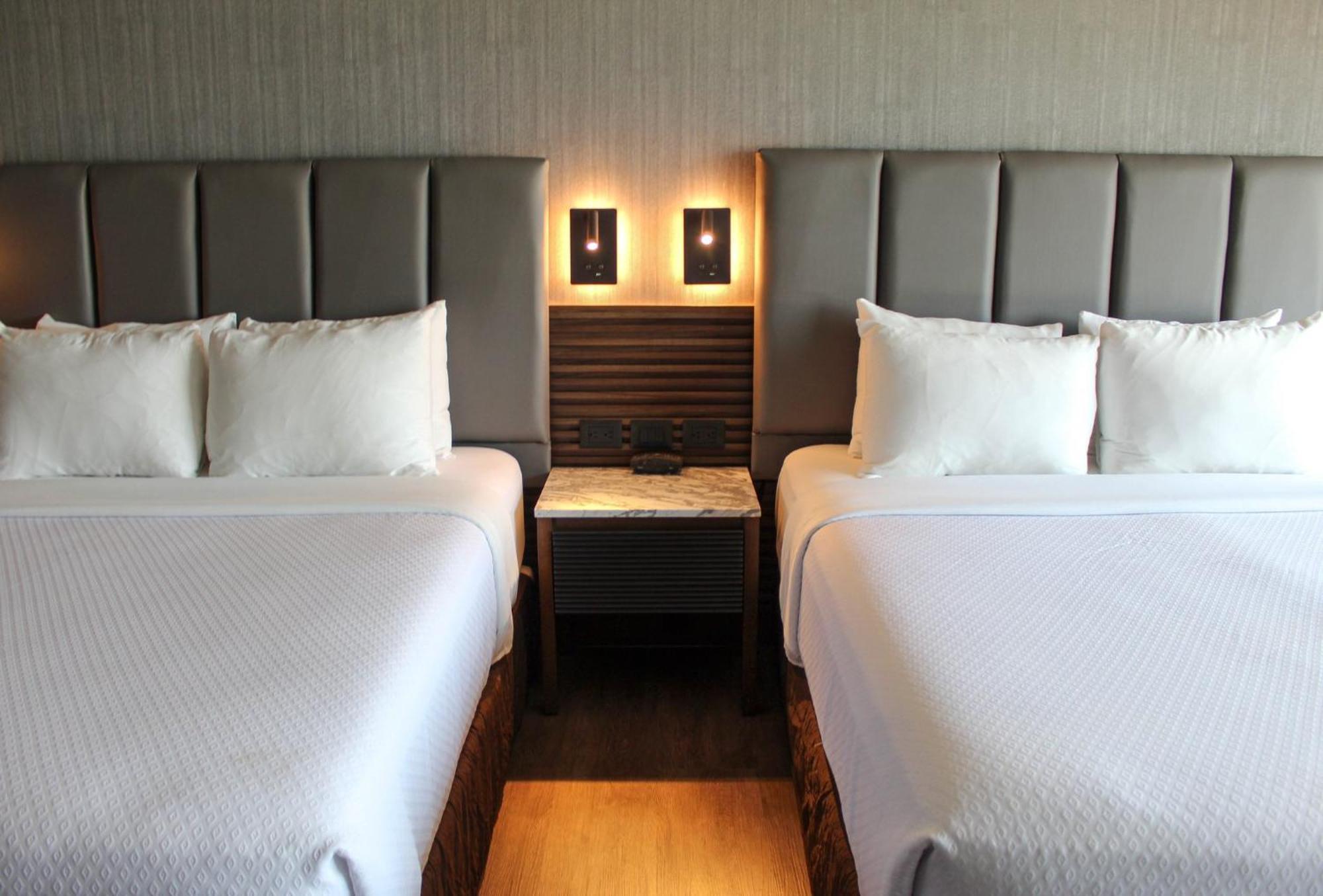 Executive Queen Room with Two Queen Beds