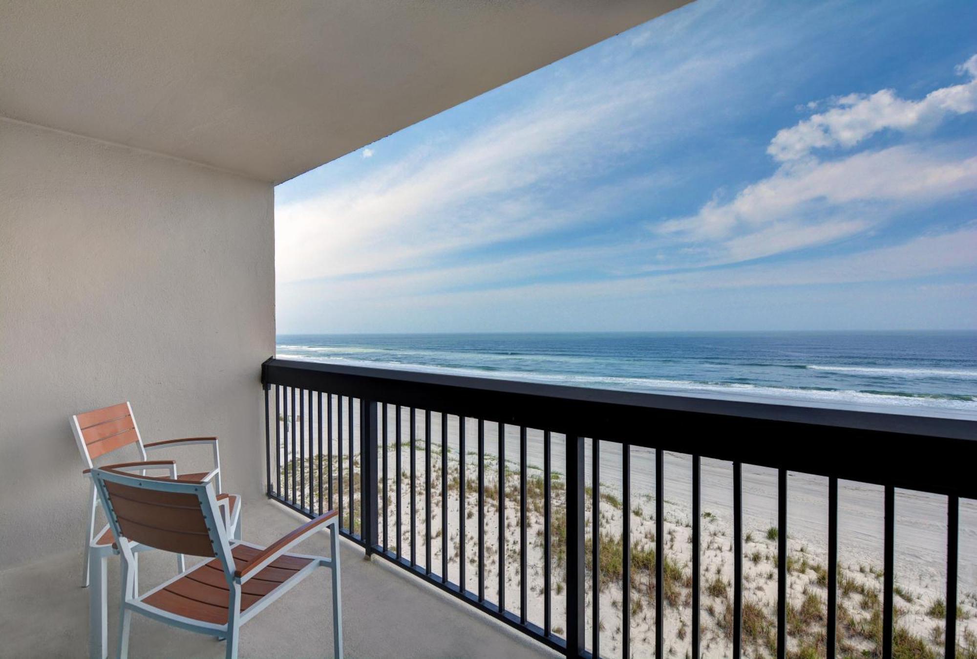 1 King Room Oceanfront View