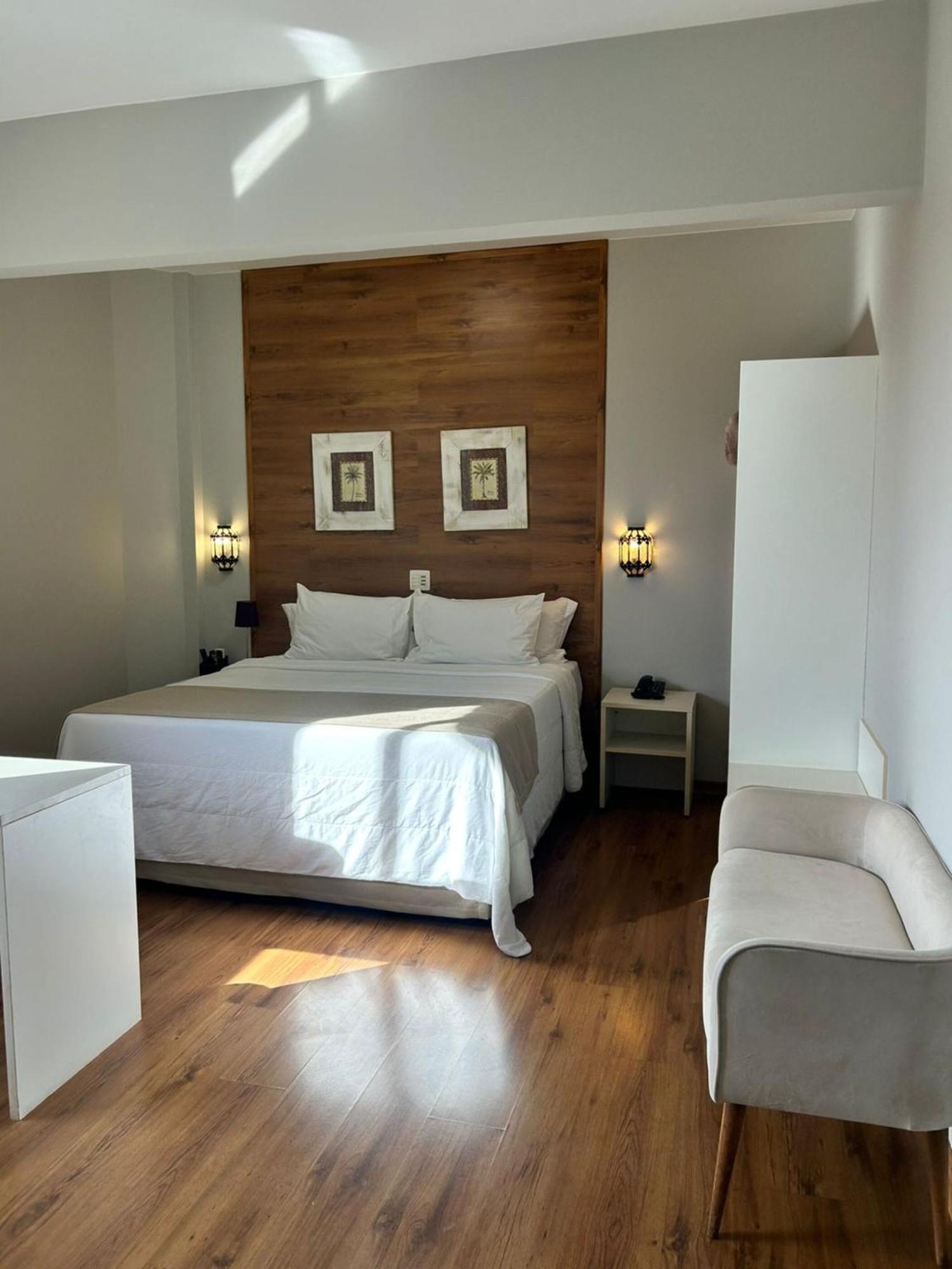 Standard Suite