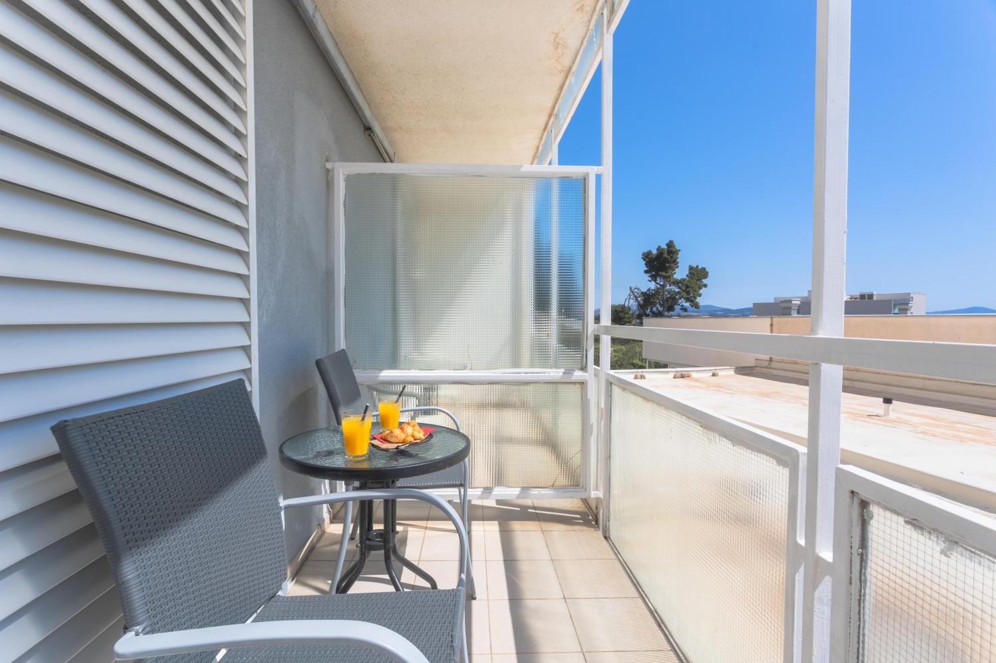 Economy Zweibettzimmer mit Balkon