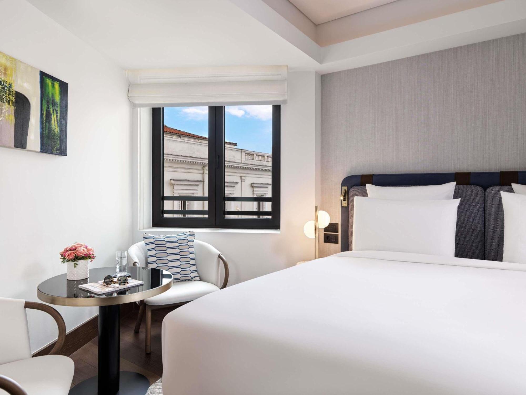 Superior Room One King Bed or Twin Beds