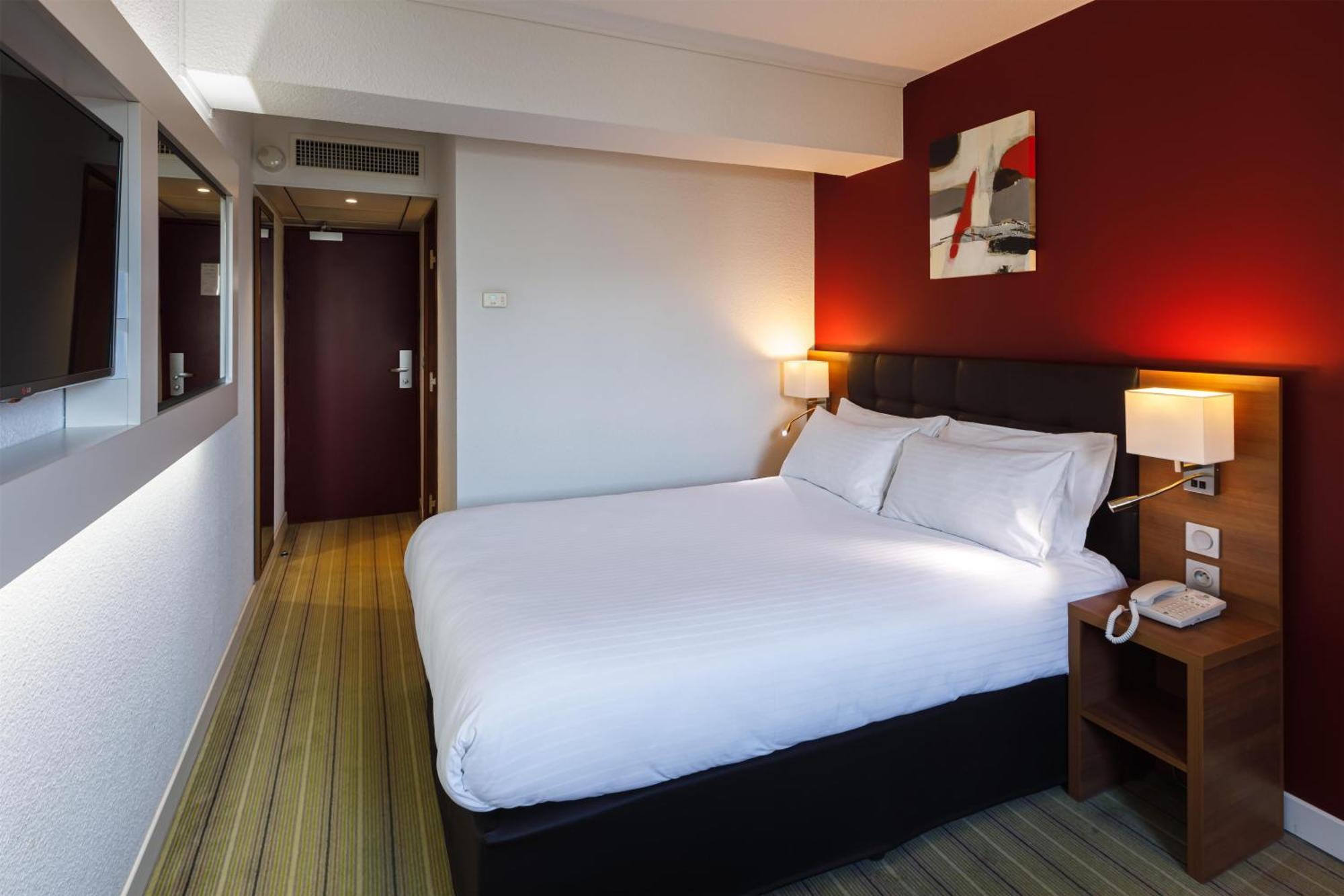 Family Room Two Double Beds Two Single Beds Connecting Rooms or Non-Smoking,1771715679:JPEG