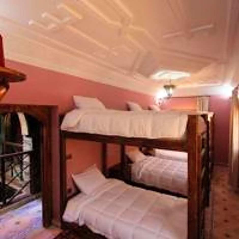 6-Bed Mixed Dormitory Room