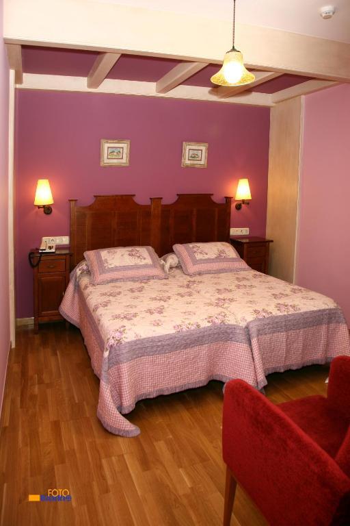 Economy Double or Twin Room