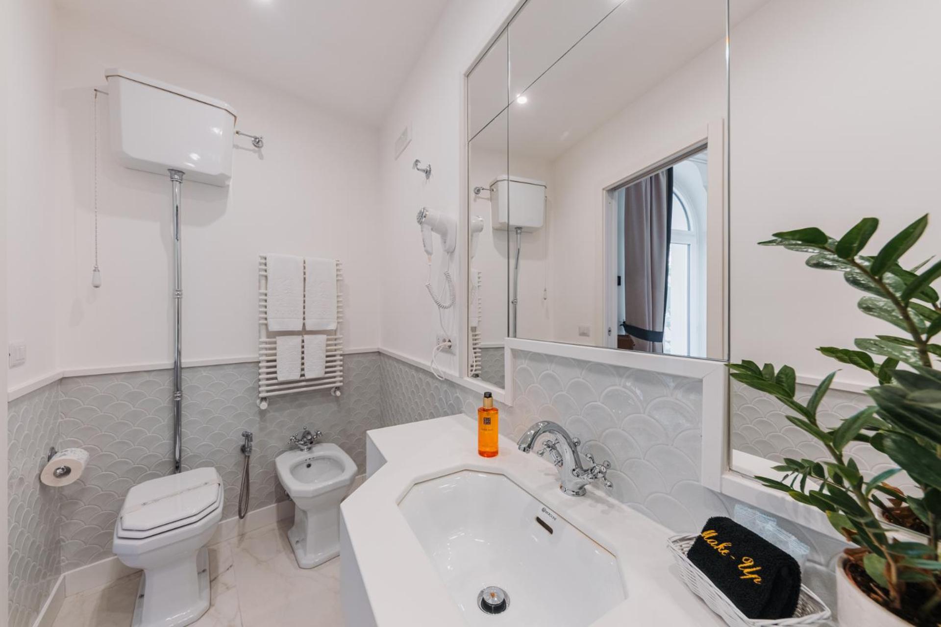 Comfort Double or Twin Room