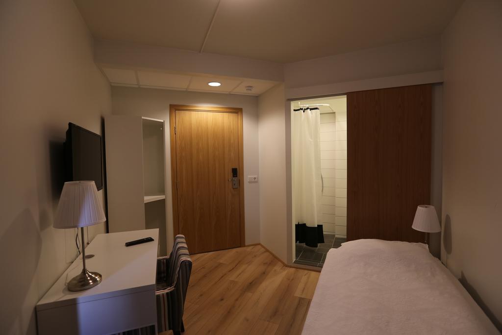 Single Room with Private Bathroom