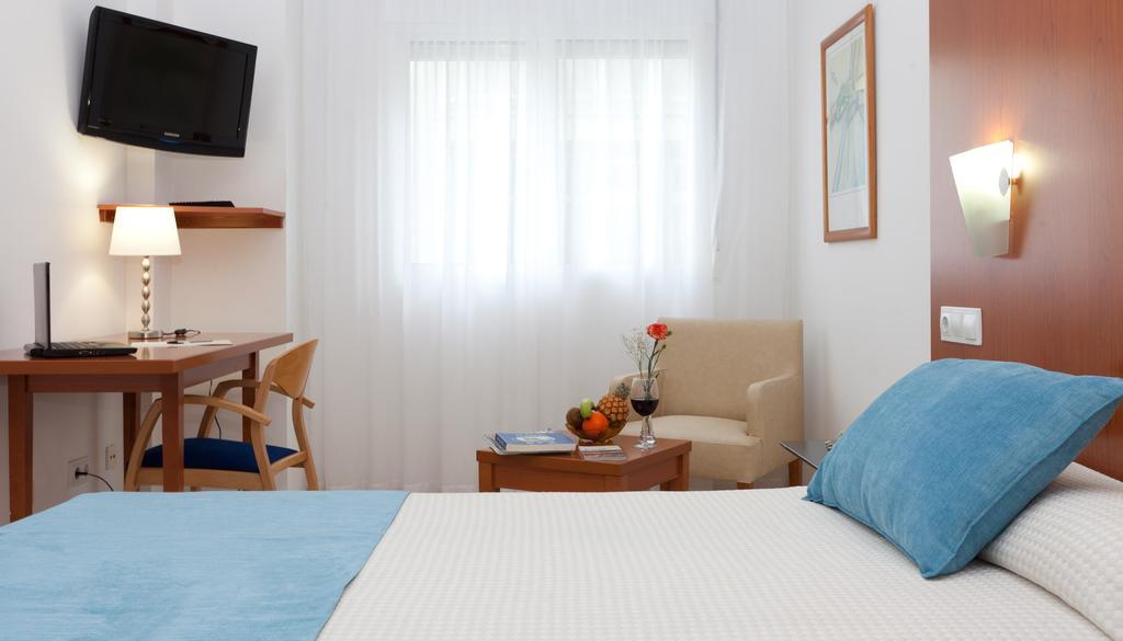 Dreibettzimmer