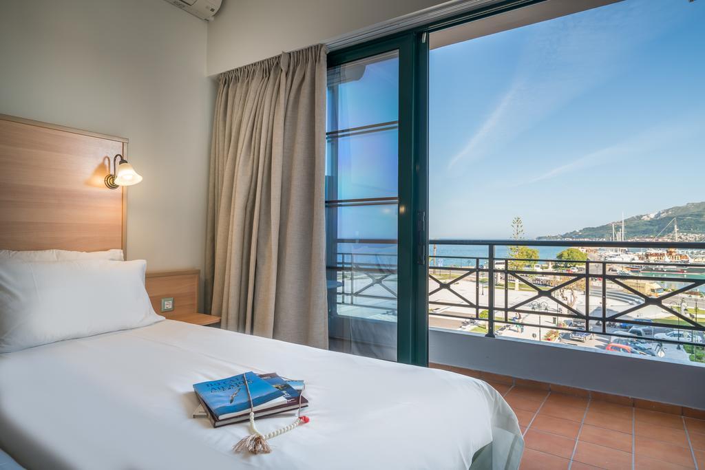 Chambre Double ou Lits Jumeaux - Vue sur Mer