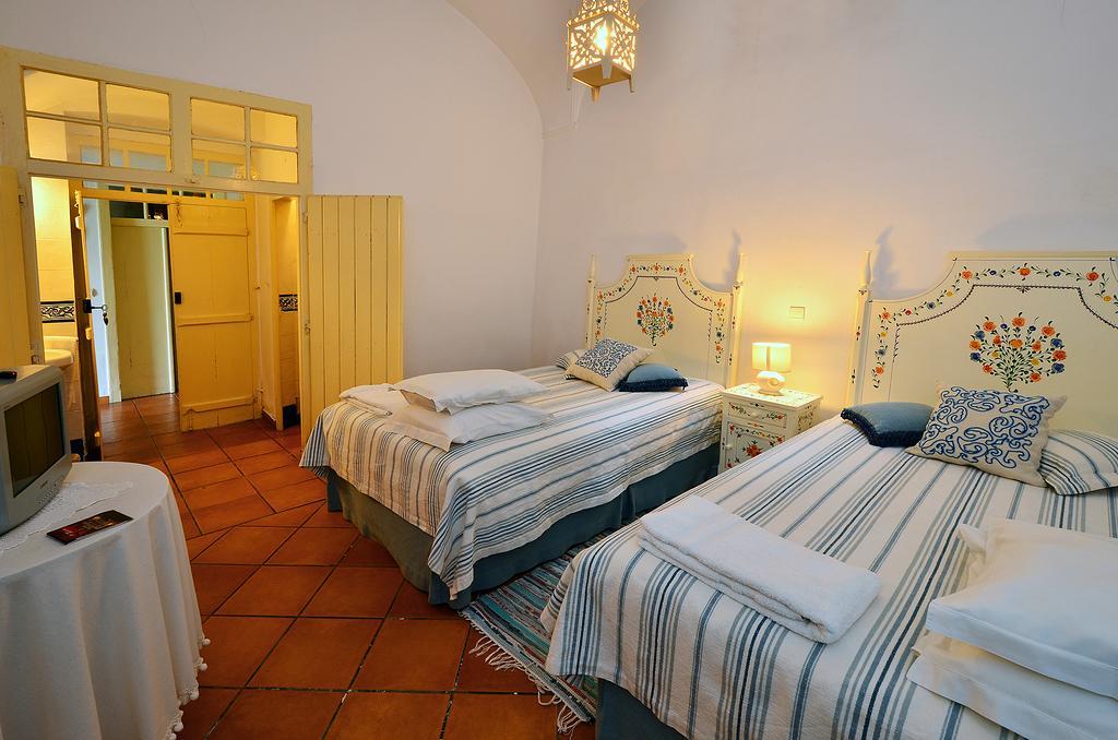 Quarto Twin