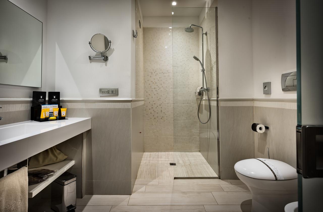 Deluxe Double Room with Terrace