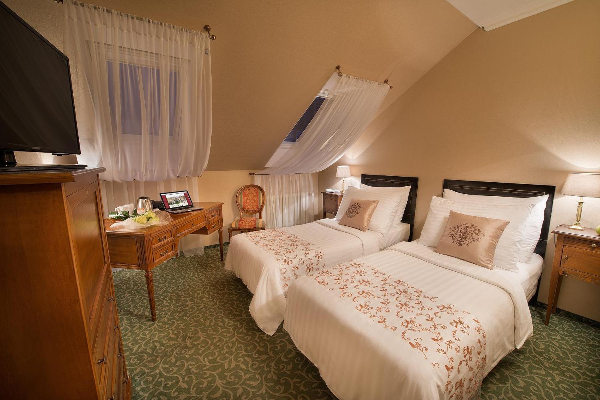 Single Room
