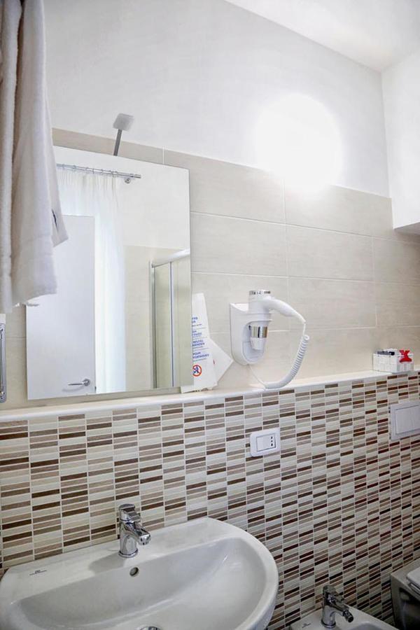 Camera Matrimoniale con Bagno Privato