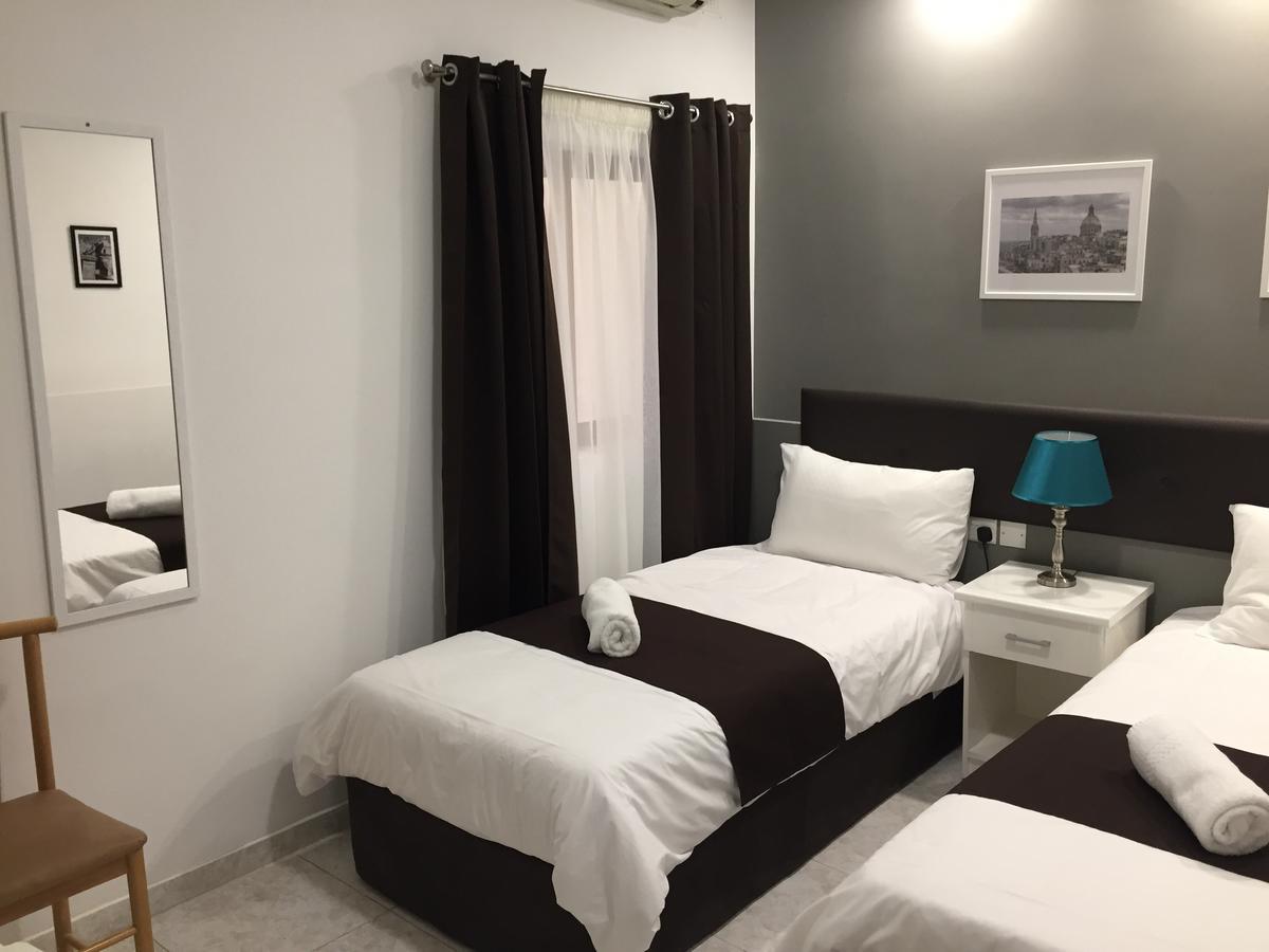 Chambre Triple