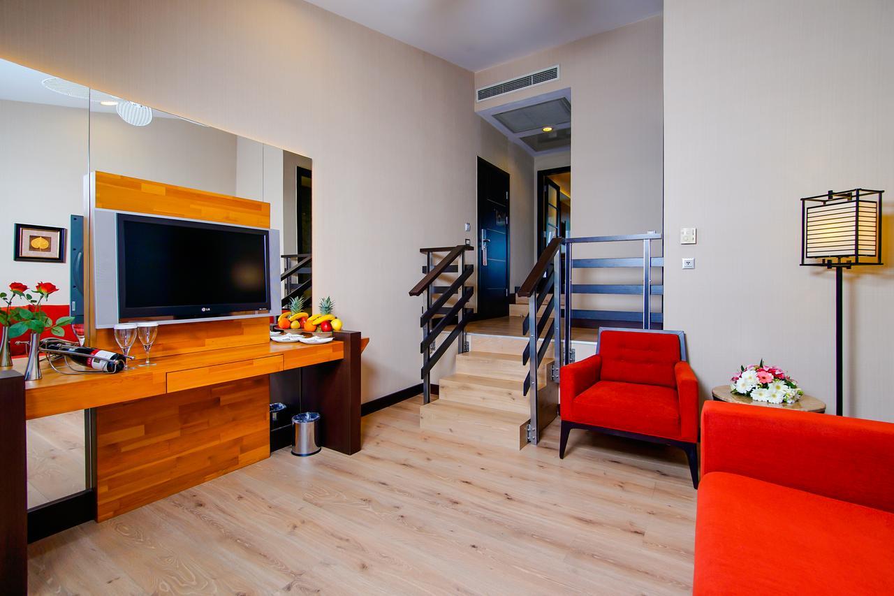 Quarto Duplo Deluxe com Banheira de Hidromassagem