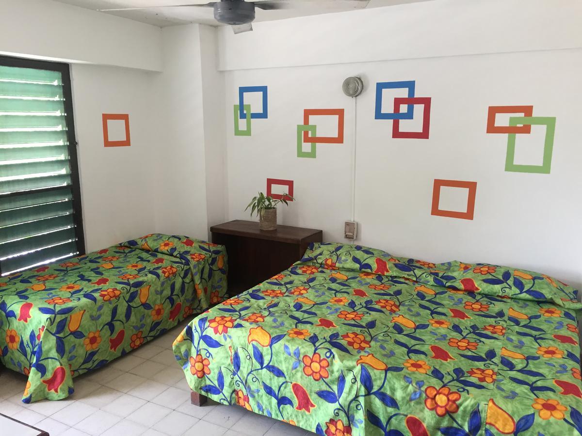 Estudio con terraza
