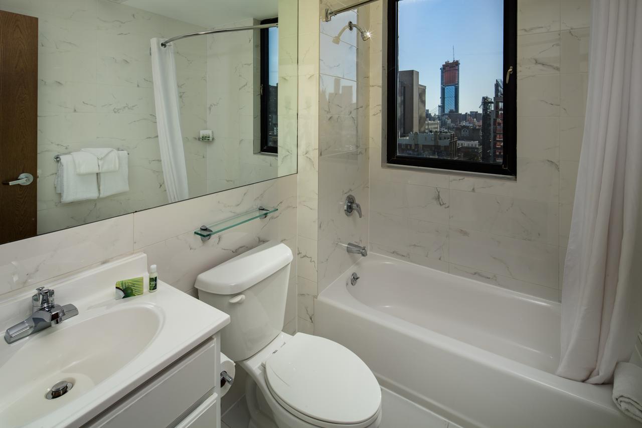Habitación Premier con cama grande y vistas a la ciudad
