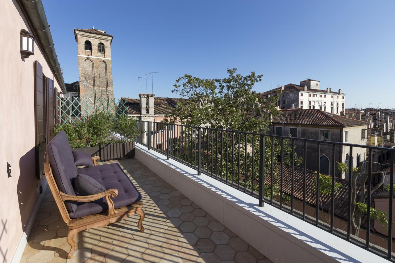 Classic Double Room Terrace,665180763:JPEG
