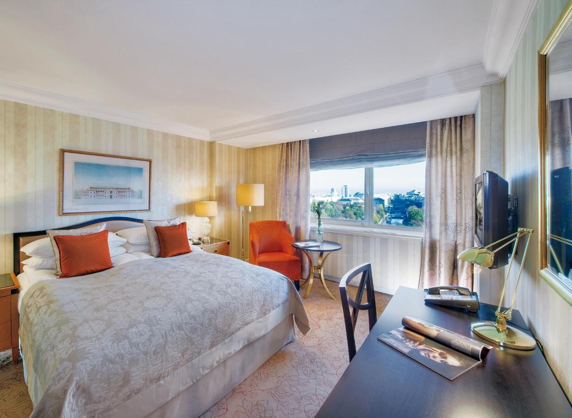 Classic Room