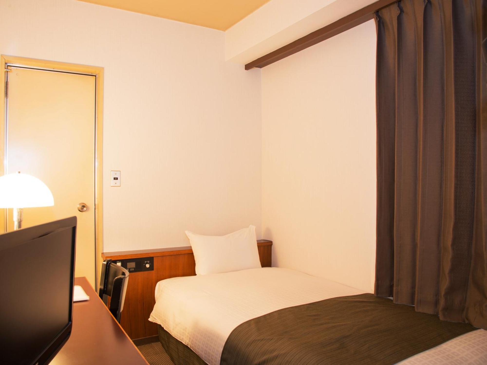 Economy Single Room Non-Smoking