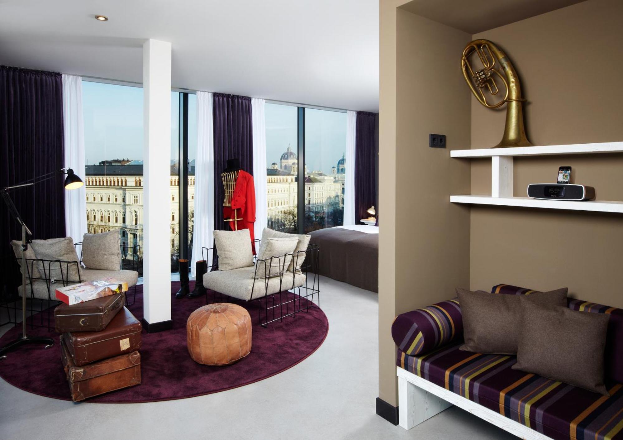 Quarto Gigantic Panorama