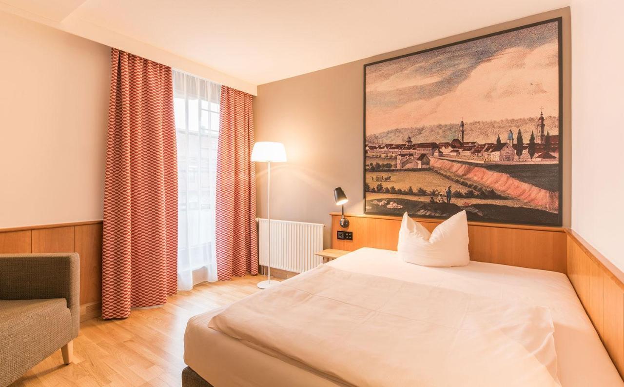 Classic Single Room