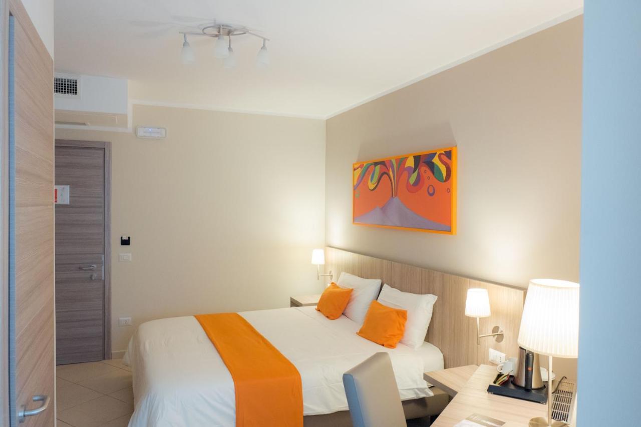Deluxe Double or Twin Room,744562420:JPEG