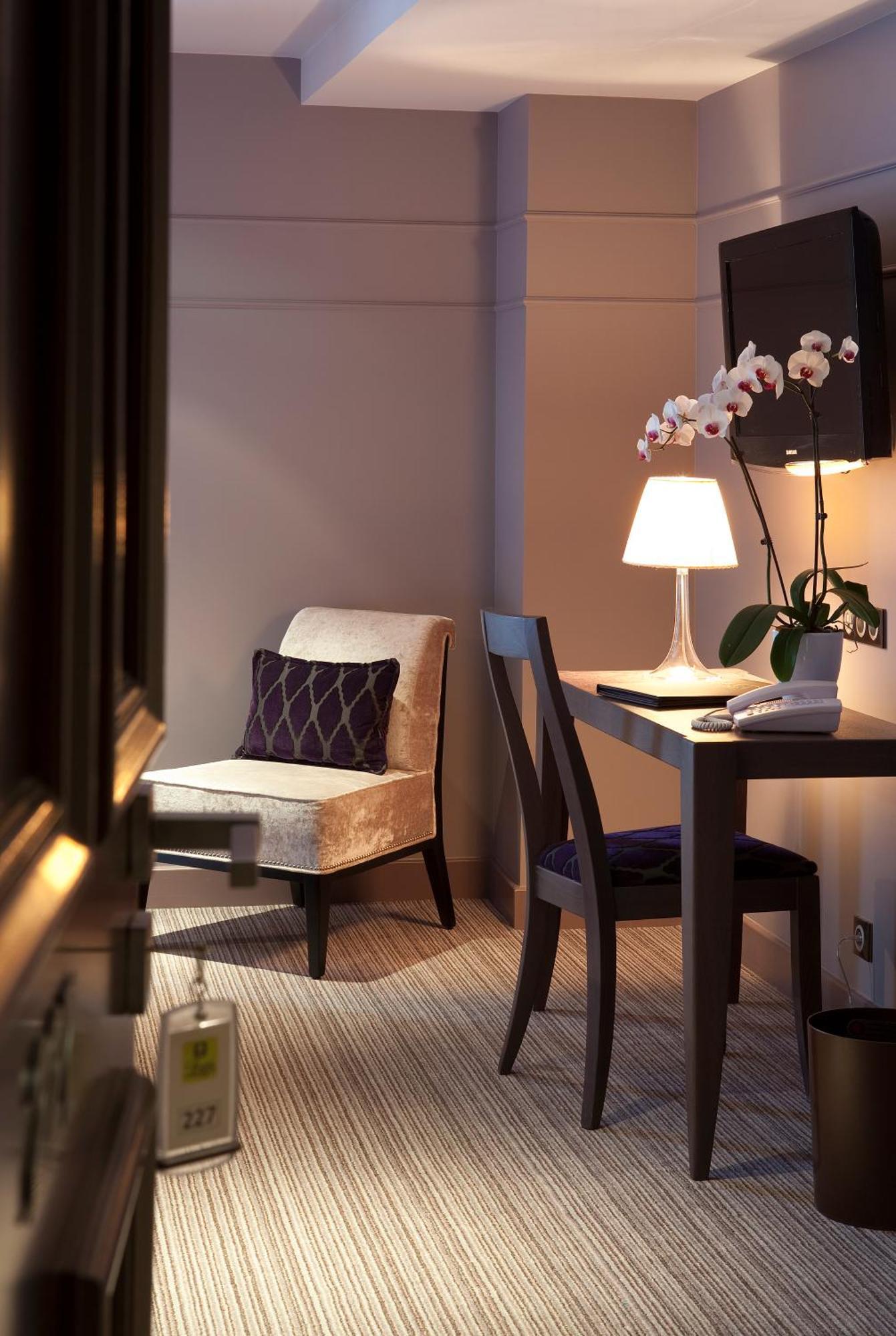 Superior Double Room with Garden View
