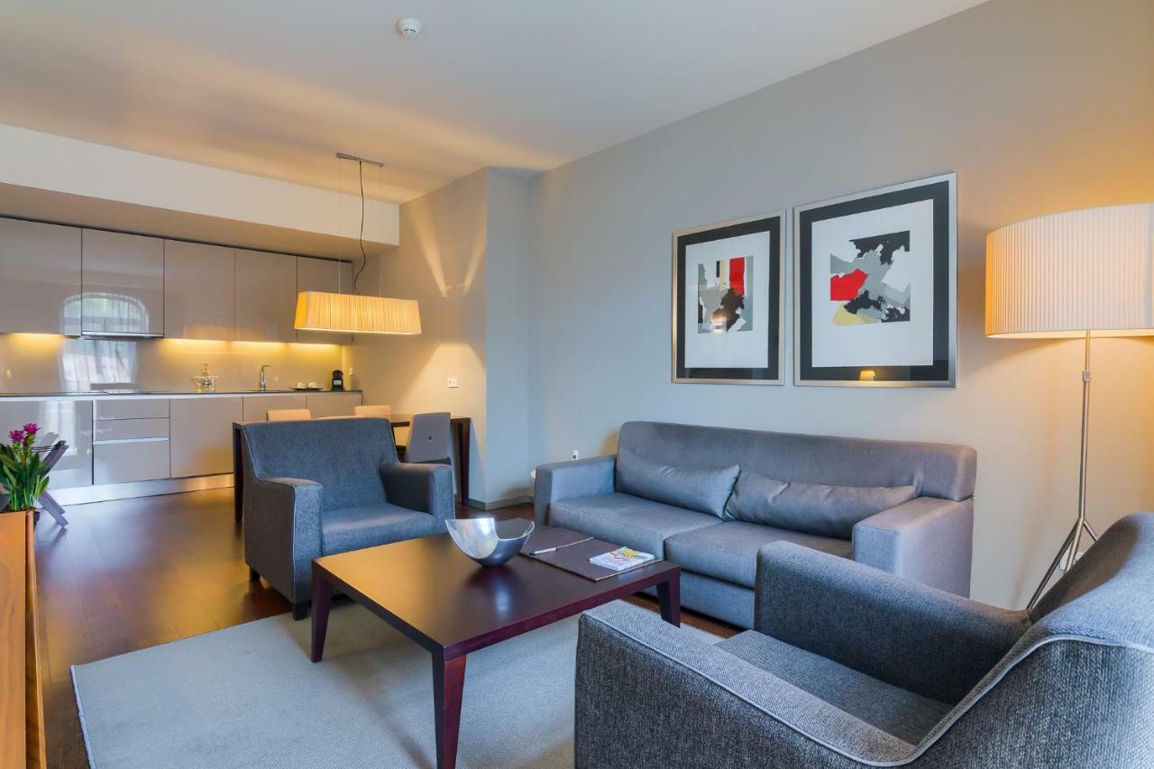 Executive Suite Twin Beds