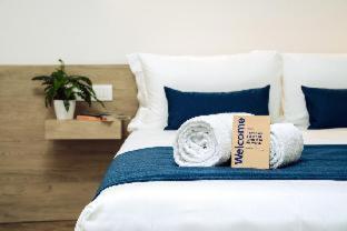 Deluxe Double Room with Extra Bed,631957941:JPEG