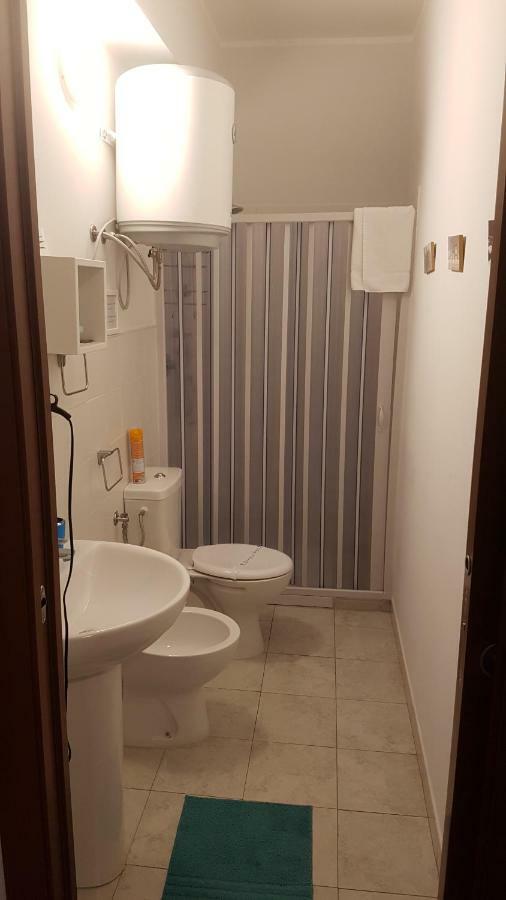 Twin Room Private Bathroom
