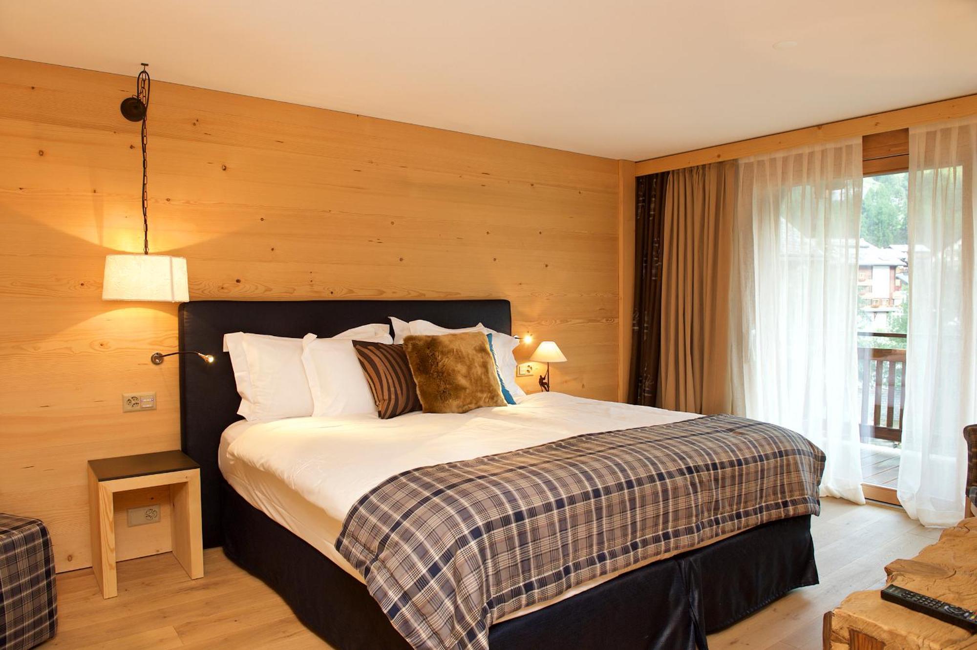 Panorama Apartment Suite with Matterhorn View