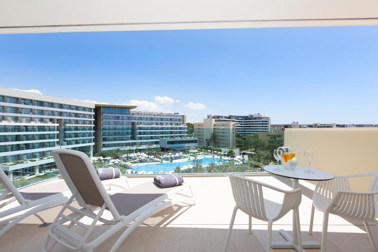 Junior Suite con Vista Piscina